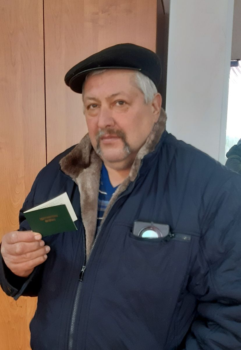 Вручение удостоверения &laquo;Ветеран труда&raquo;